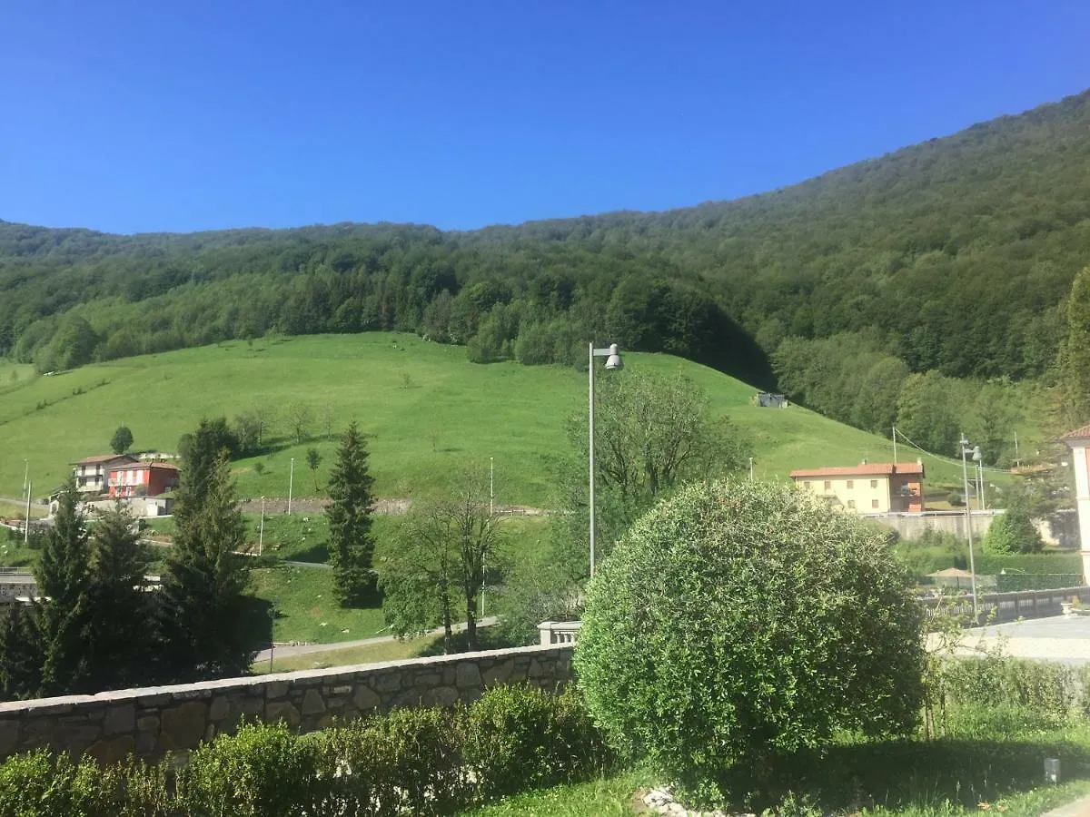 Residence La Canonica Costa Valle Imagna Guest house
